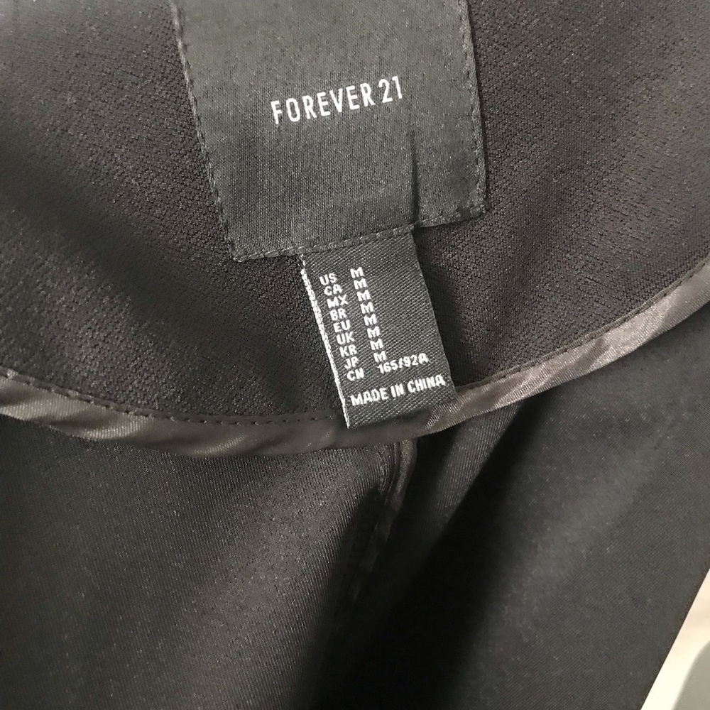 Black Blazer - Picture 7 of 8